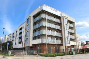 156, Gemini Park, Manor Way, Borehamwood WD6 1BZ