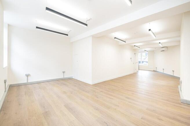 132 Southwark Street First Floor 2.jpg