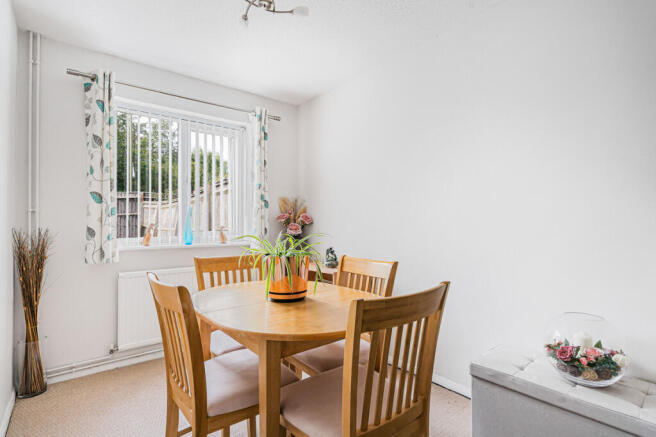 Wye Close, Bicester, OX26 photo 4