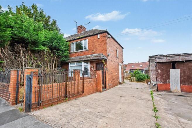 2 bed Semi-Detached for sale Image 11