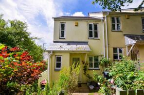 1, Nikita Terrace, Bodmin Hill, Lostwithiel PL22 0JT