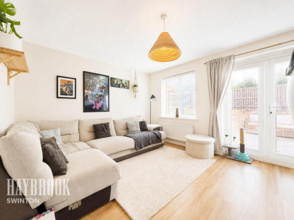 3 bed Semi-Detached for sale Image 4