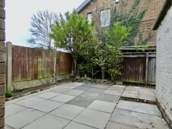 Photo 20