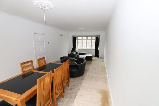 Open Plan Living/Dining Room
