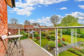 42, 116 118 Wendover Court, Monton Road, Manchester M30 9HG
