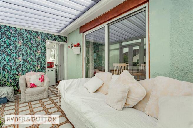3 bed Detached Bungalow for sale Image 12