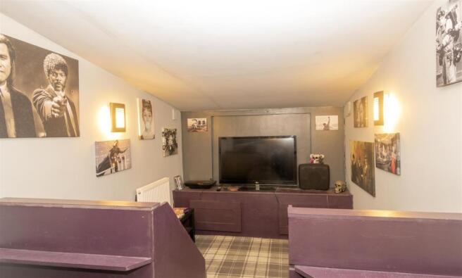 CINEMA ROOM