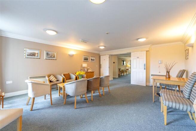 Residents Lounge Alt