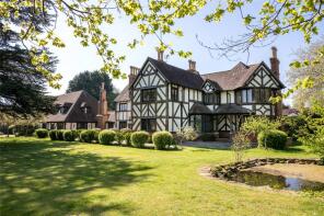 Dial House, The Green, Alveston, Stratford-upon-avon CV37 7QU