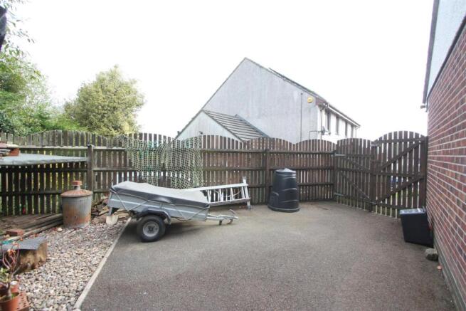 10 Beech Drive Garde