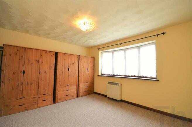 Bedroom.JPG