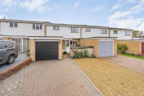 69, Ruddlesway, Windsor SL4 5SG