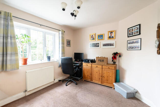 Nower Road, Dorking photo 4