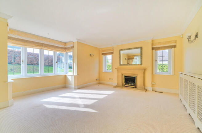 1407255-4-69a98ae...