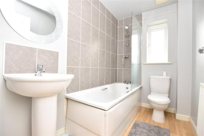2 bed Semi-Detached for sale Image 9