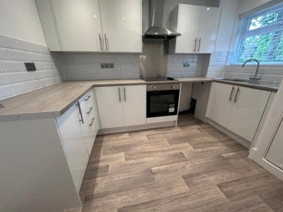 Kitchen (2)