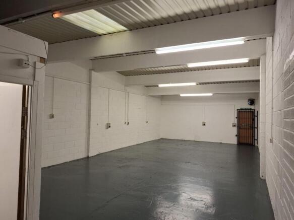 Unit 8 Bowerhill 2.JPG