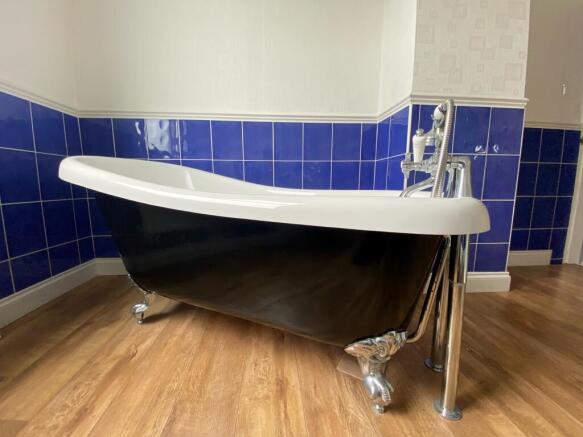 3 bed Terraced to rent Image 7
