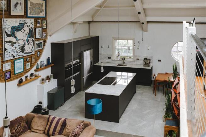 Academy_Apartments-31.jpg