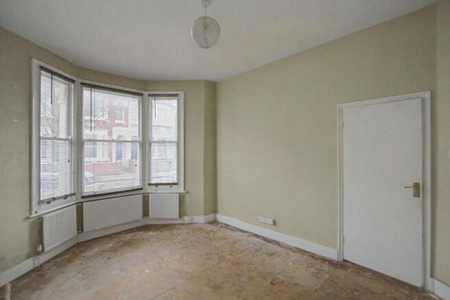 64 Belgrade Road, Stoke Newington, London N16 8DJ