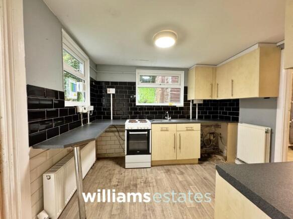 Mostyn Road, Gronant, LL19 photo 3