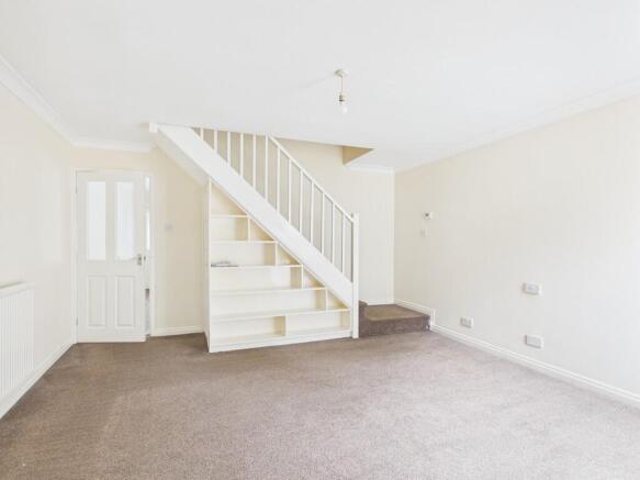 2 bed Terraced for sale Image 6