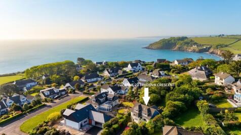Tredova Crescent, Falmouth, TR11
