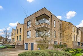 Flat 1, Freesia Court, Sandpiper Drive, Harrow HA2 0SF