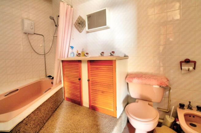 Ensuite