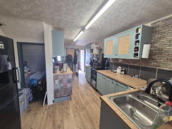 8 Lon Newydd, Rhosybol, Anglesey, LL68 photo 4
