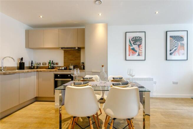 Dining Table Layout