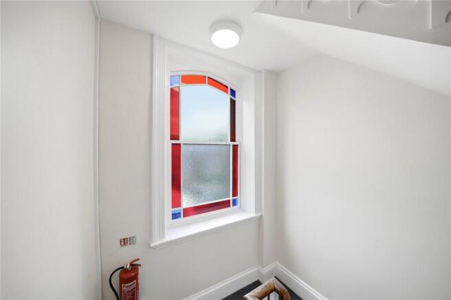 2 bed Apartment for sale Image 8