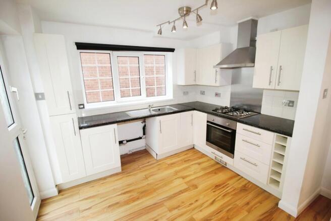 3 bed Detached for sale Image 5