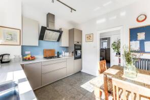 18, Cholmley Gardens, London NW6 1AE
