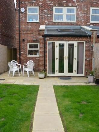 Rear garden + patio