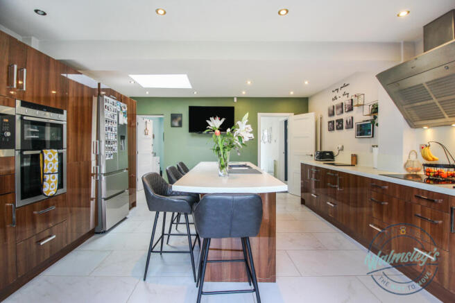 Kitchen breakfast room