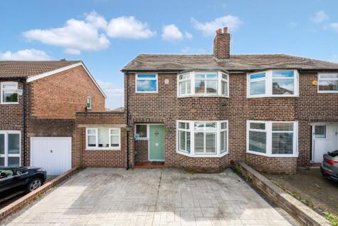 Knowsley Drive, Leigh, Lancashire, WN7
