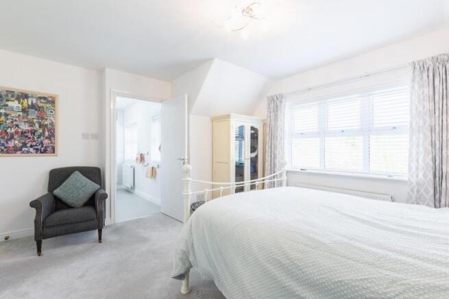 bedrooms-10.jpg