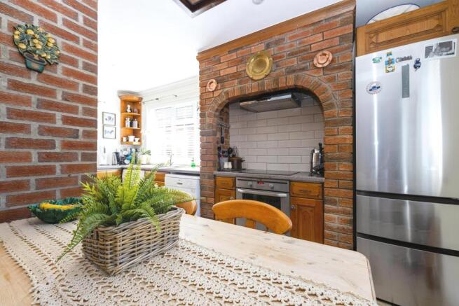 Kitchen/Breakfast