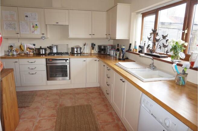 Kitchen / Breakfast