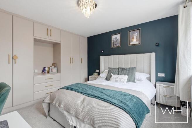 4 bed Detached for sale Image 4