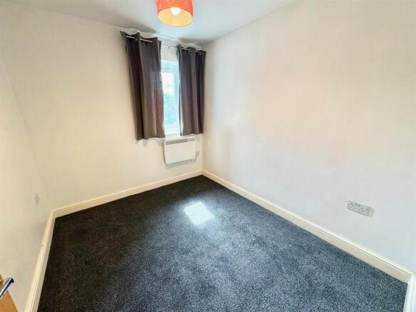 2 bed Apartment for sale Image 7
