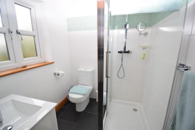 Shower Room.JPG