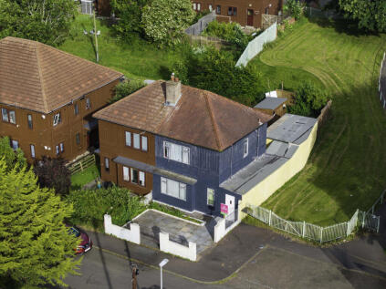 Mossgiel Crescent, Dundee, DD4 8