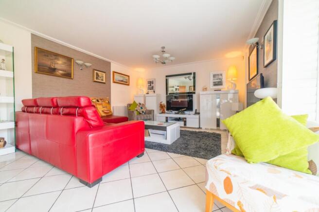 Call 02920 454555 to secure your viewing_2