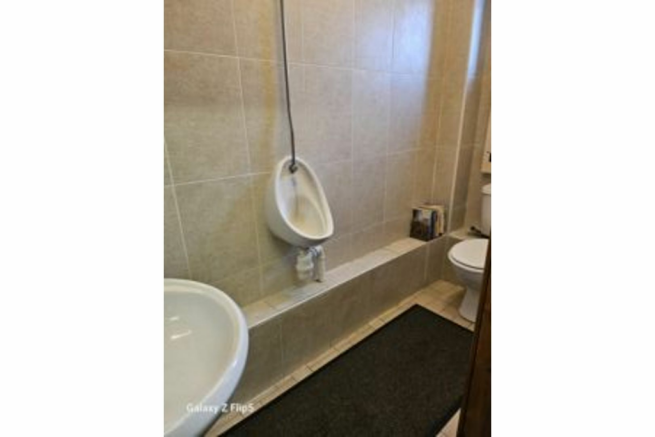 Photo 37