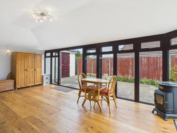 CAM05068G0-PR0051...