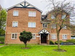 136, Heathfield Drive, Mitcham CR4 3RH