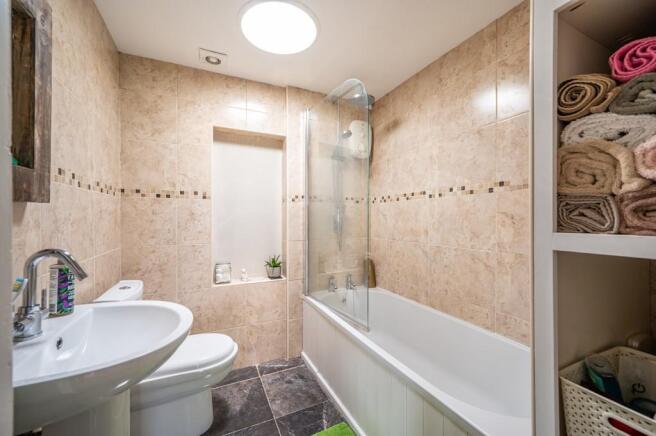 Family bathroom