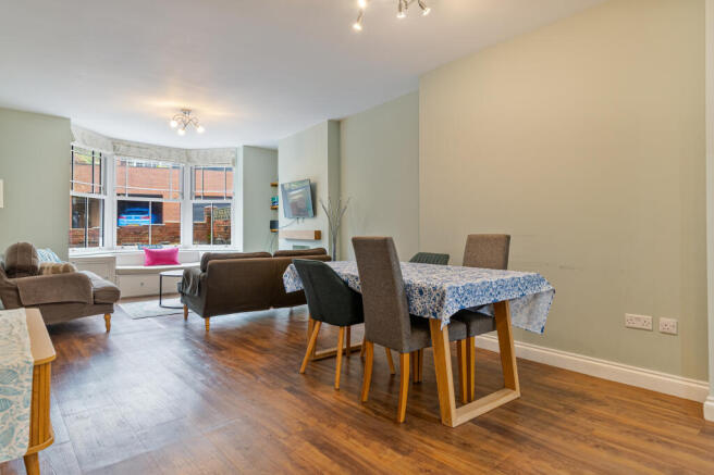 4 Dining Sitting Room